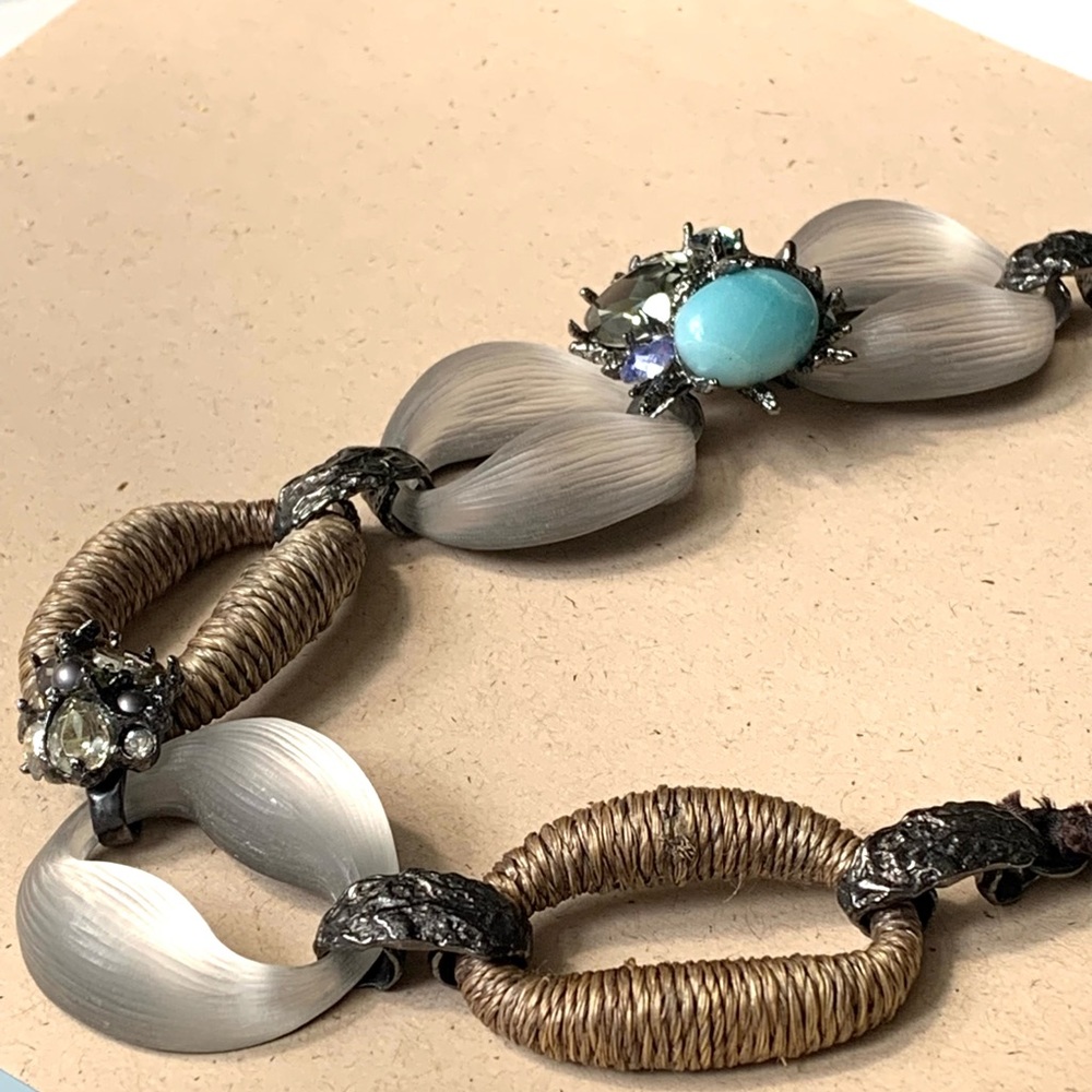 ALEXIS BITTAR • Rare Vintage Mixed Media Lucite Hemp Gemstone Crystal  Necklace - Picture 9 of 15
